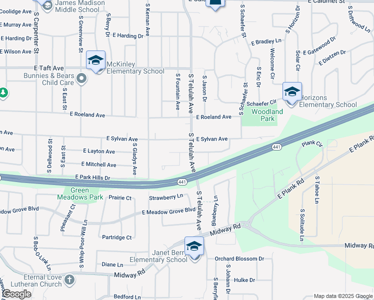 map of restaurants, bars, coffee shops, grocery stores, and more near 1558 Moon Beam Trail in Appleton