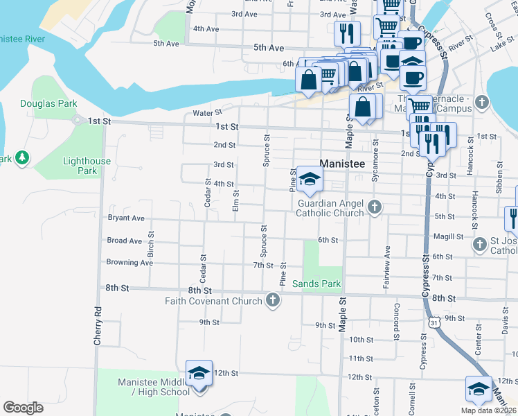 map of restaurants, bars, coffee shops, grocery stores, and more near 422 Spruce Street in Manistee