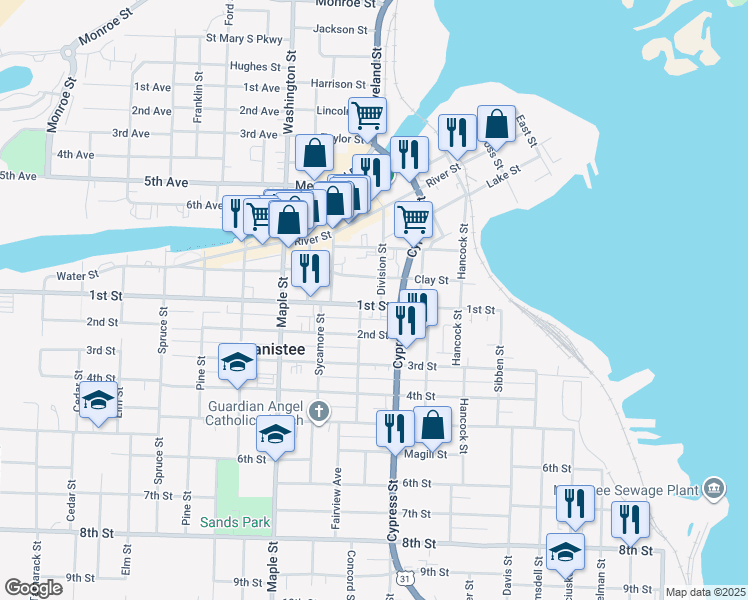 map of restaurants, bars, coffee shops, grocery stores, and more near 106 Walnut Street in Manistee