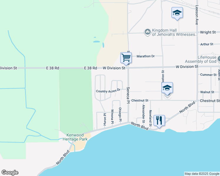 map of restaurants, bars, coffee shops, grocery stores, and more near 421 Kristy Jo Street in Cadillac