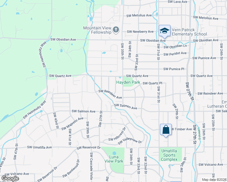 map of restaurants, bars, coffee shops, grocery stores, and more near 1900 Southwest 36th Street in Redmond