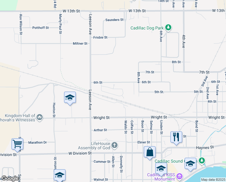 map of restaurants, bars, coffee shops, grocery stores, and more near 100-198 B Street in Cadillac