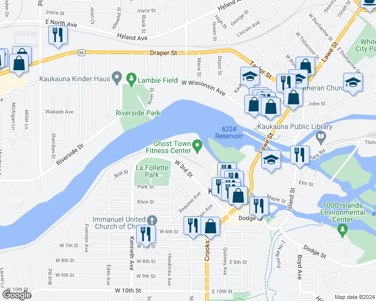 map of restaurants, bars, coffee shops, grocery stores, and more near 390 Bicentennial Court in Kaukauna