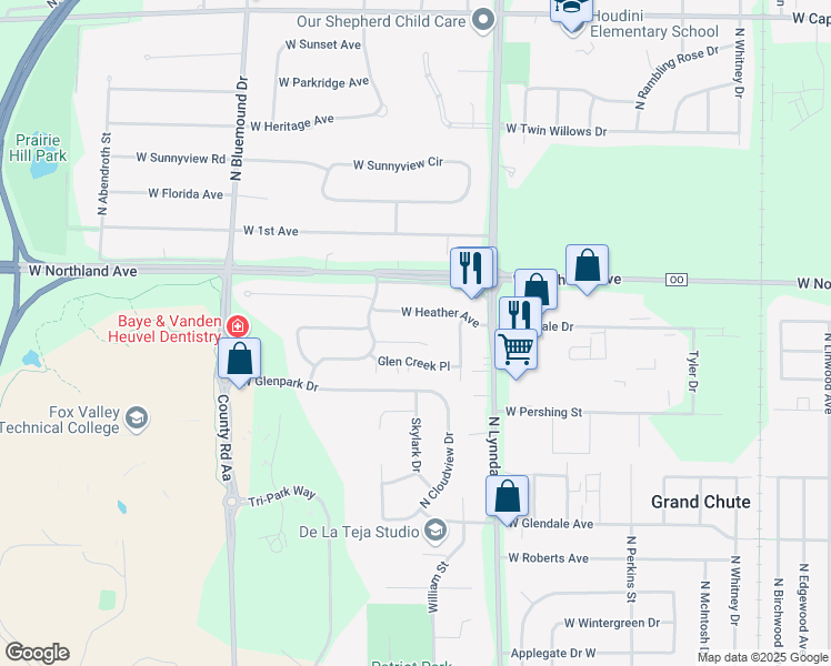 map of restaurants, bars, coffee shops, grocery stores, and more near 2678 West Parkmoor Court in Appleton