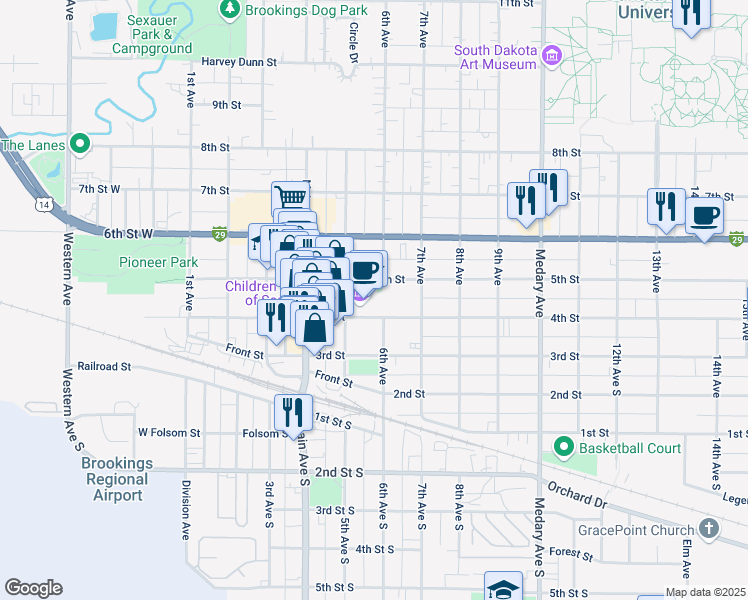 map of restaurants, bars, coffee shops, grocery stores, and more near 521 4th Street in Brookings