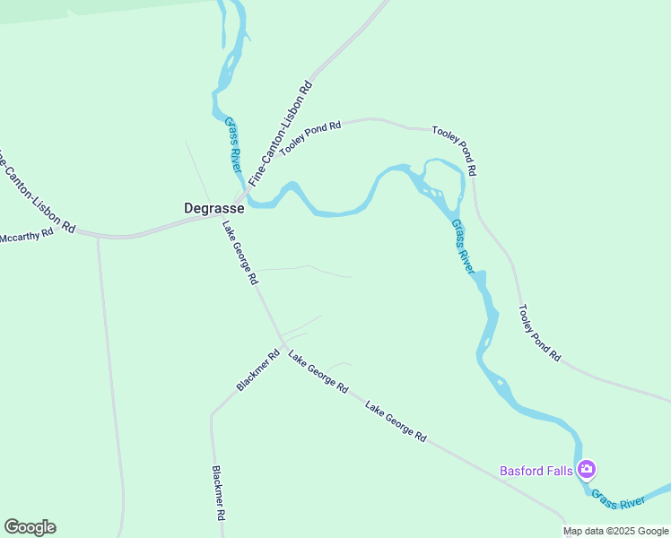 map of restaurants, bars, coffee shops, grocery stores, and more near 44 Deerfield Road in Russell