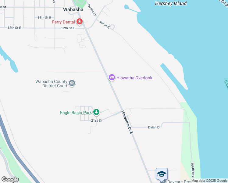 map of restaurants, bars, coffee shops, grocery stores, and more near Hiawatha Drive East in Wabasha