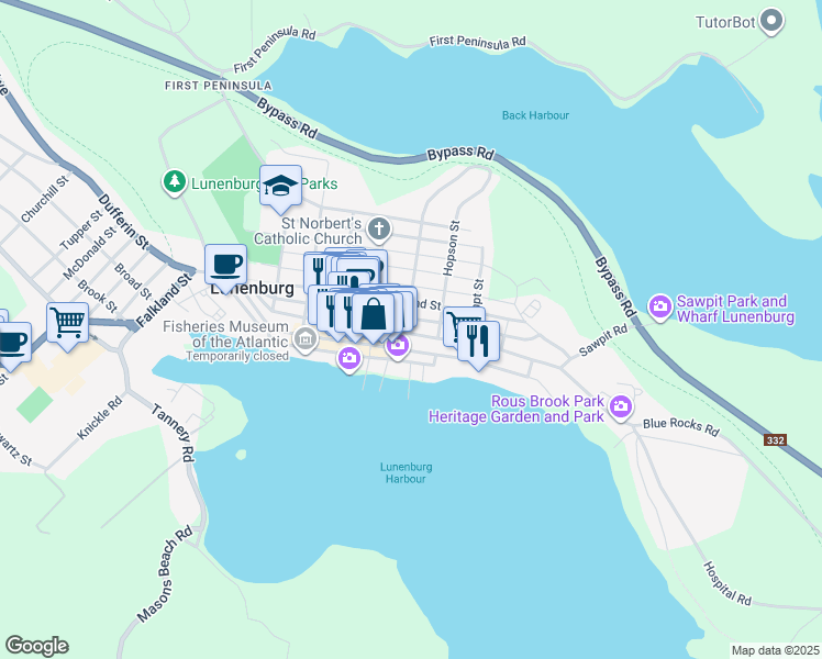 map of restaurants, bars, coffee shops, grocery stores, and more near 141 Pelham Street in Lunenburg