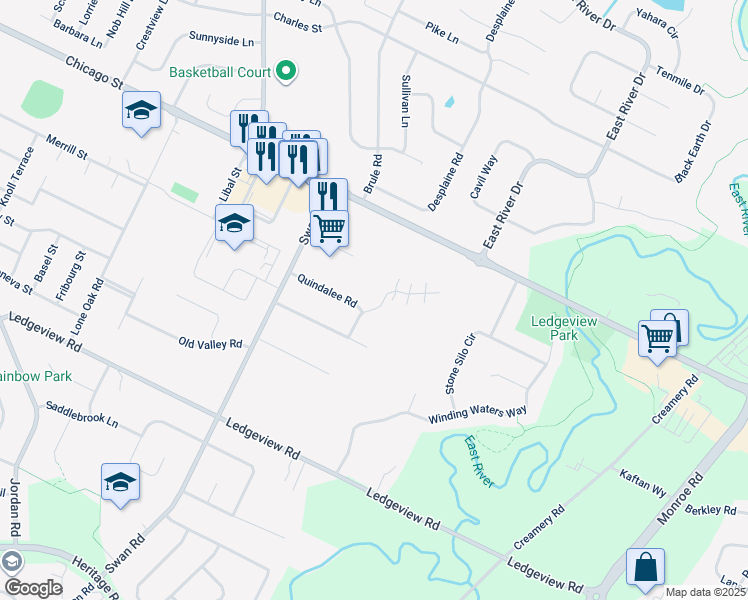 map of restaurants, bars, coffee shops, grocery stores, and more near 676 Trumpeter Trail in De Pere