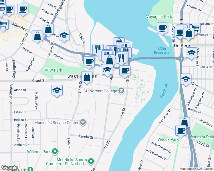 map of restaurants, bars, coffee shops, grocery stores, and more near College Avenue in De Pere