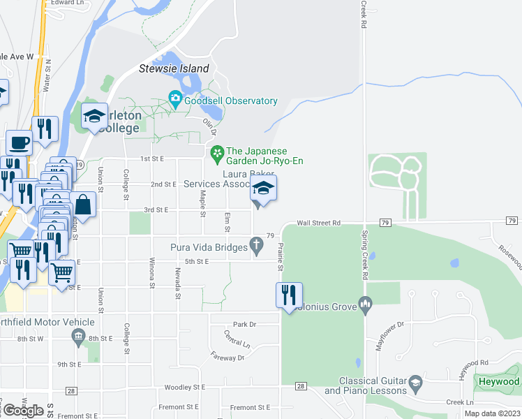 map of restaurants, bars, coffee shops, grocery stores, and more near 211 Oak Street in Northfield