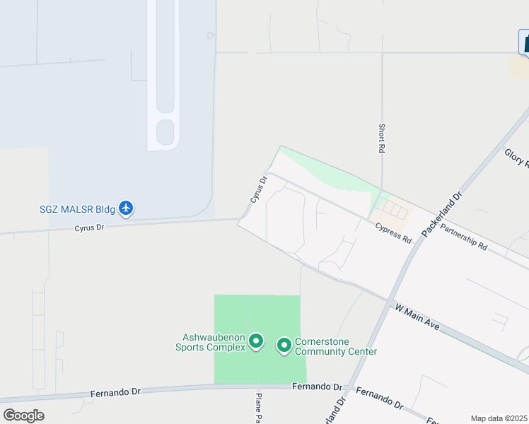 map of restaurants, bars, coffee shops, grocery stores, and more near 1689 West Main Circle in De Pere