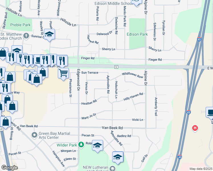 map of restaurants, bars, coffee shops, grocery stores, and more near 2582 Wildflower Row in Green Bay