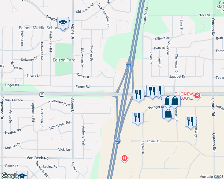 map of restaurants, bars, coffee shops, grocery stores, and more near 647 Stonehedge Road in Green Bay