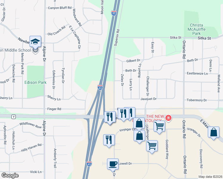 map of restaurants, bars, coffee shops, grocery stores, and more near 560 Superior Road in Green Bay