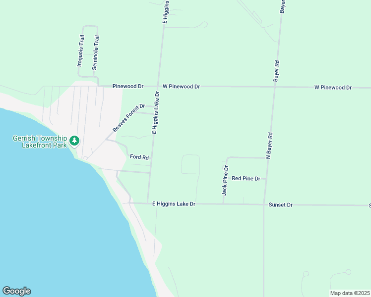 map of restaurants, bars, coffee shops, grocery stores, and more near 110 James Square in Roscommon