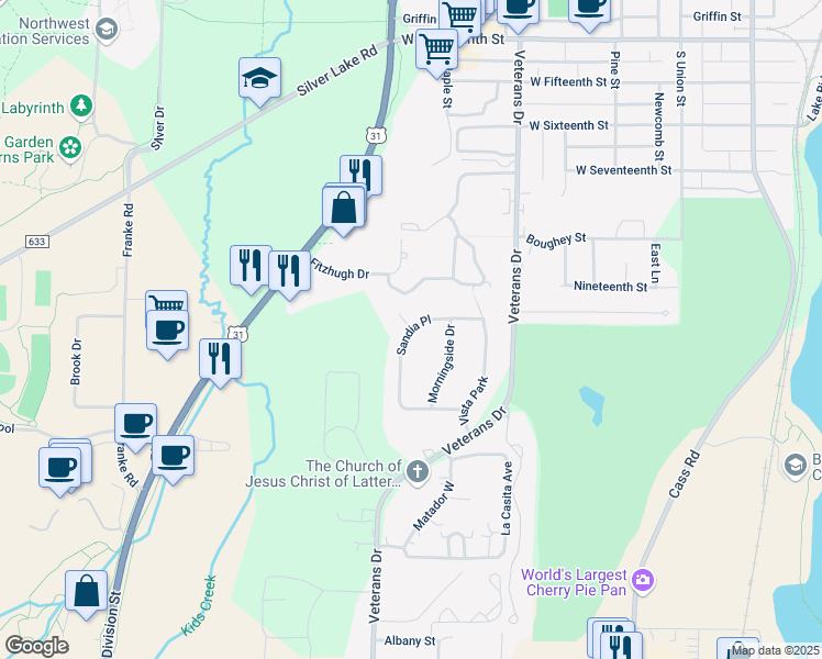 map of restaurants, bars, coffee shops, grocery stores, and more near 3932 Sandia Place in Traverse City