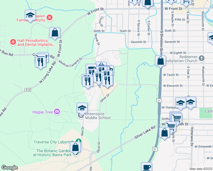 map of restaurants, bars, coffee shops, grocery stores, and more near 800 Cottageview Drive in Traverse City