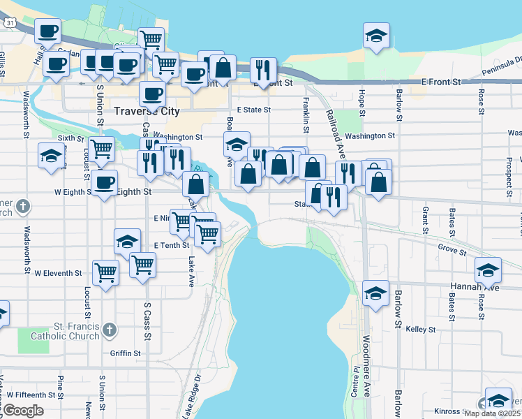map of restaurants, bars, coffee shops, grocery stores, and more near 520 Wellington Street in Traverse City