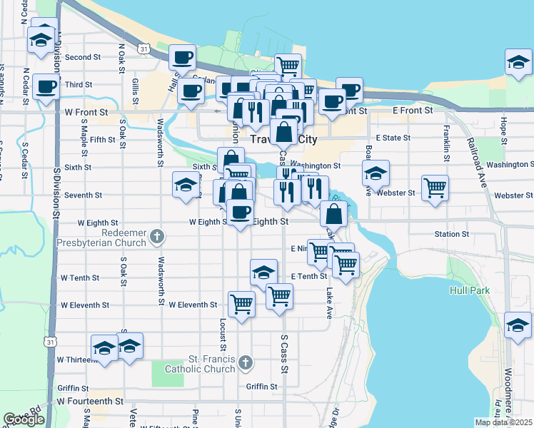 map of restaurants, bars, coffee shops, grocery stores, and more near 142 Lake Avenue in Traverse City