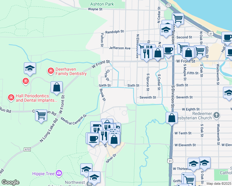 map of restaurants, bars, coffee shops, grocery stores, and more near 1105 Sixth Street in Traverse City
