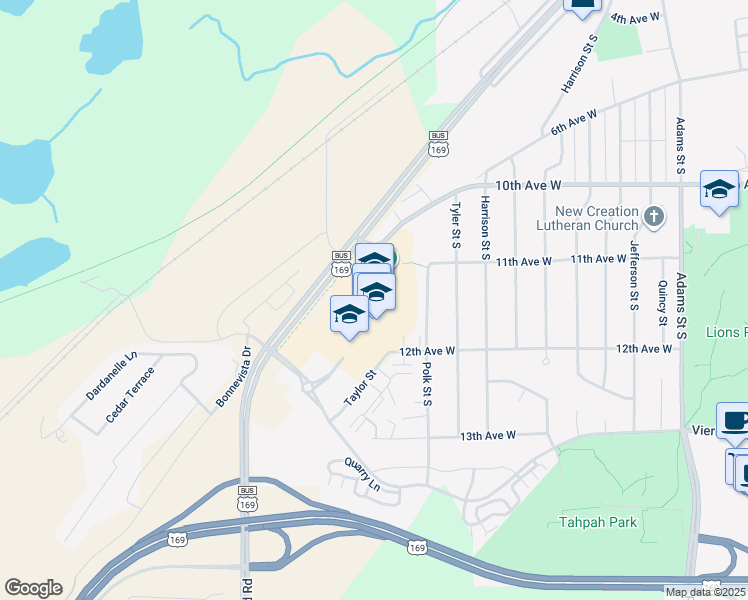 map of restaurants, bars, coffee shops, grocery stores, and more near Shakopee Town Square in Shakopee