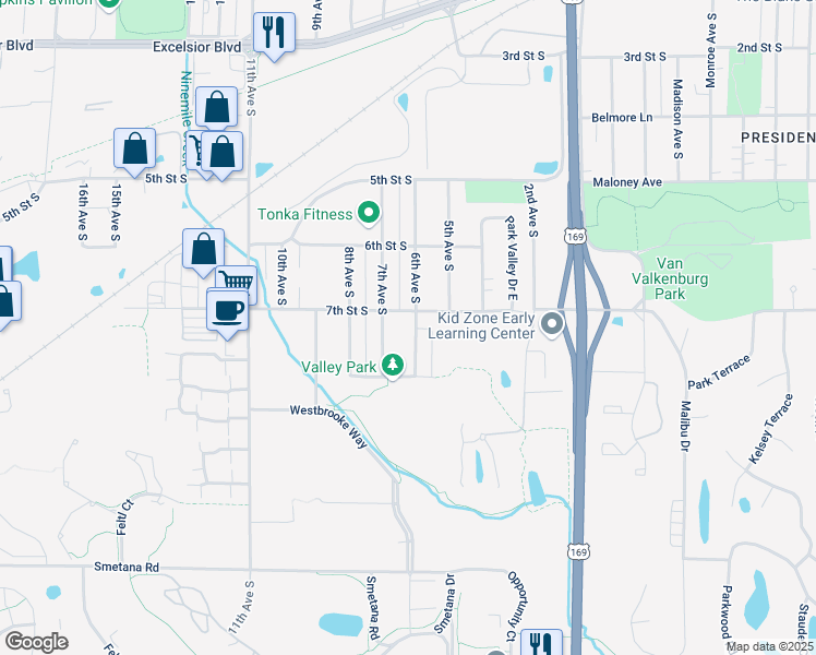 map of restaurants, bars, coffee shops, grocery stores, and more near 708 6th Avenue South in Hopkins