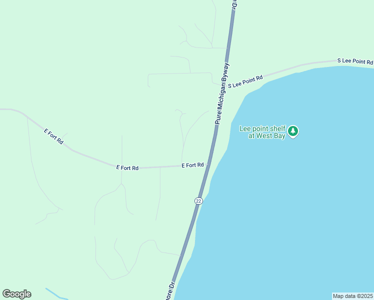 map of restaurants, bars, coffee shops, grocery stores, and more near 11255 East Fort Road in Suttons Bay