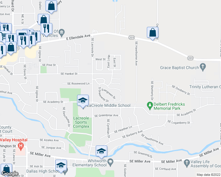 map of restaurants, bars, coffee shops, grocery stores, and more near 450 Southeast Lacreole Drive in Dallas