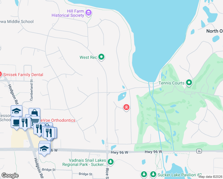 map of restaurants, bars, coffee shops, grocery stores, and more near 2 Pleasant Lake Road in North Oaks