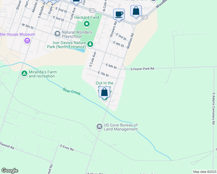 map of restaurants, bars, coffee shops, grocery stores, and more near 808 Mathias Court in Molalla
