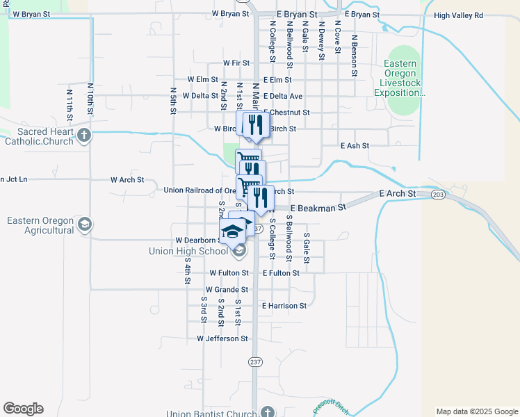 map of restaurants, bars, coffee shops, grocery stores, and more near in Union