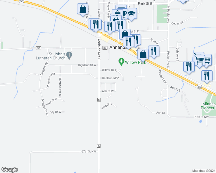 map of restaurants, bars, coffee shops, grocery stores, and more near 440 Pintail Circle in Annandale
