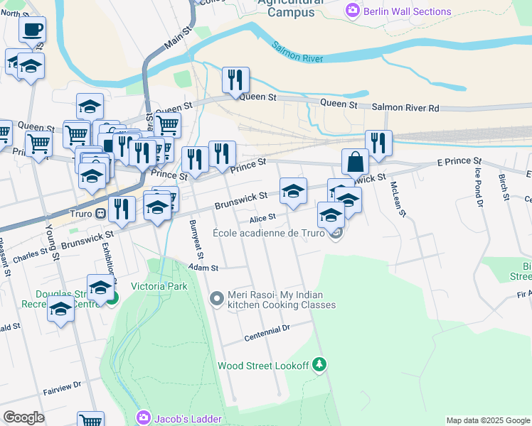 map of restaurants, bars, coffee shops, grocery stores, and more near 29 Alice Street in Truro