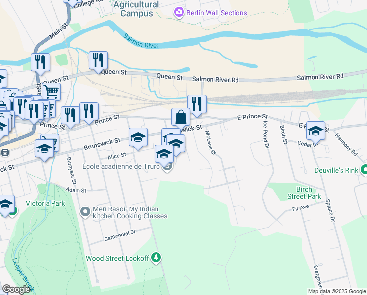 map of restaurants, bars, coffee shops, grocery stores, and more near 18 York Street in Truro