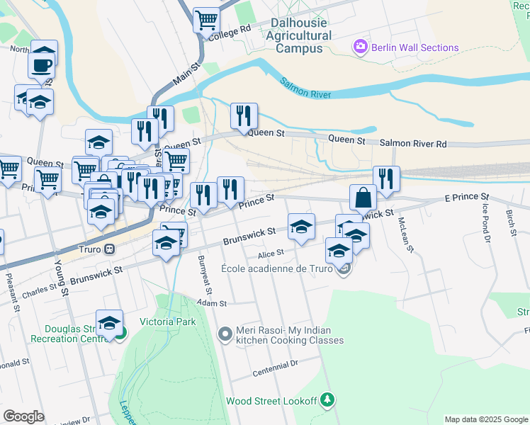 map of restaurants, bars, coffee shops, grocery stores, and more near 65 Centre Street in Truro