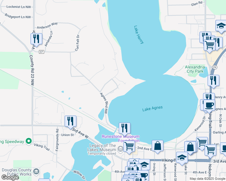 map of restaurants, bars, coffee shops, grocery stores, and more near Edgewater Drive in Alexandria