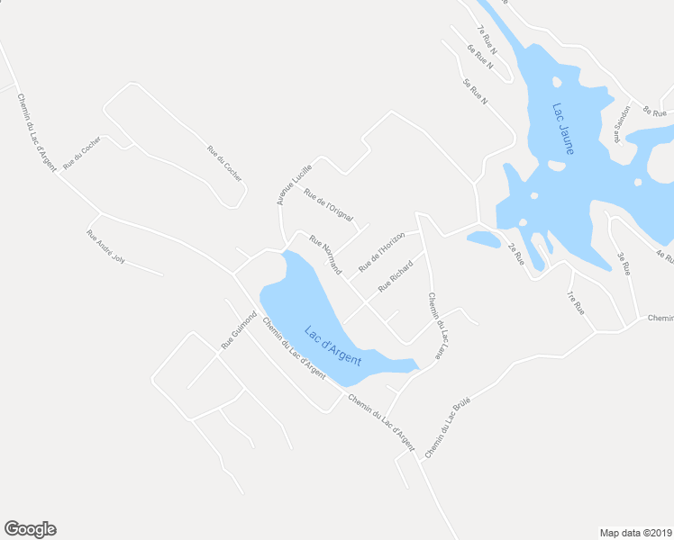 map of restaurants, bars, coffee shops, grocery stores, and more near Rue Normand in Chertsey