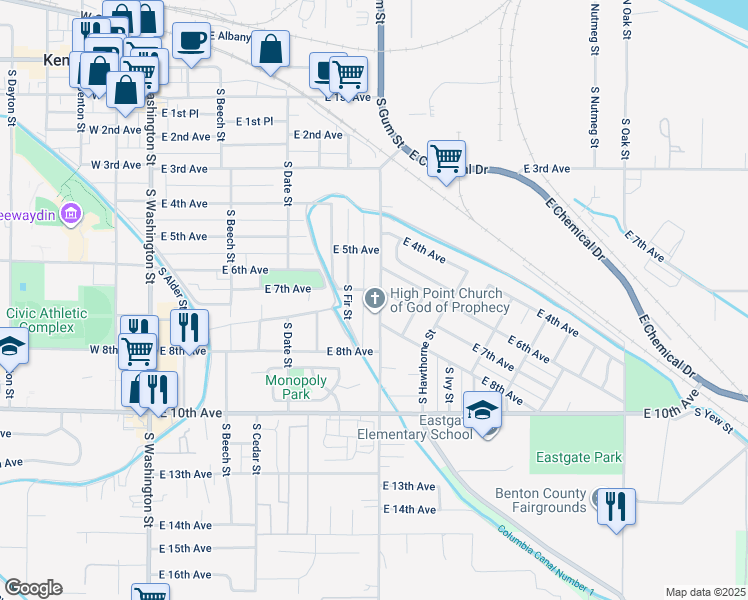 map of restaurants, bars, coffee shops, grocery stores, and more near 700 South Gum Street in Kennewick