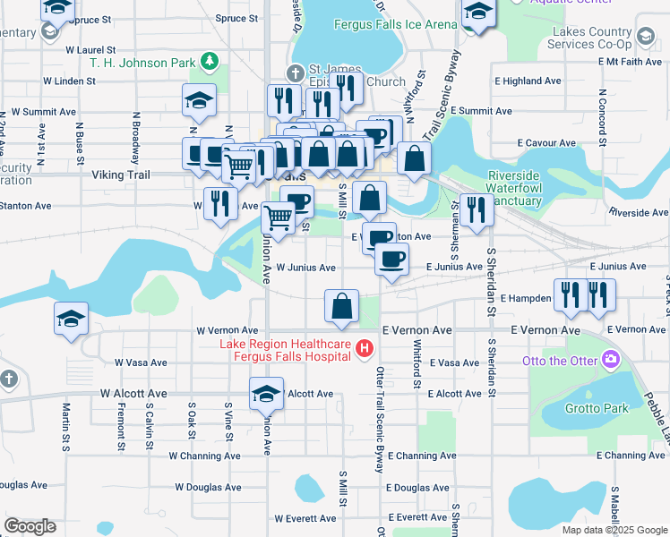 map of restaurants, bars, coffee shops, grocery stores, and more near 121 West Junius Avenue in Fergus Falls