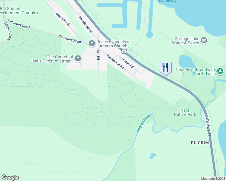 map of restaurants, bars, coffee shops, grocery stores, and more near Royalewood Loop in Houghton