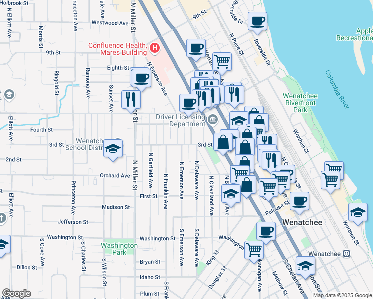 map of restaurants, bars, coffee shops, grocery stores, and more near 220 North Emerson Avenue in Wenatchee