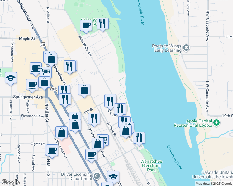 map of restaurants, bars, coffee shops, grocery stores, and more near 203 9th Street in Wenatchee