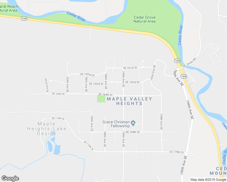 map of restaurants, bars, coffee shops, grocery stores, and more near in Maple Heights-Lake Desire