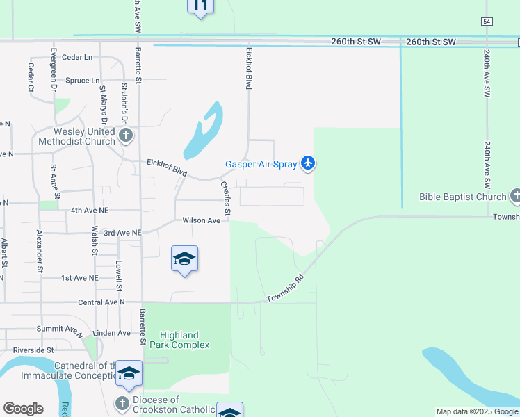 map of restaurants, bars, coffee shops, grocery stores, and more near 113 Cedar Street in Crookston