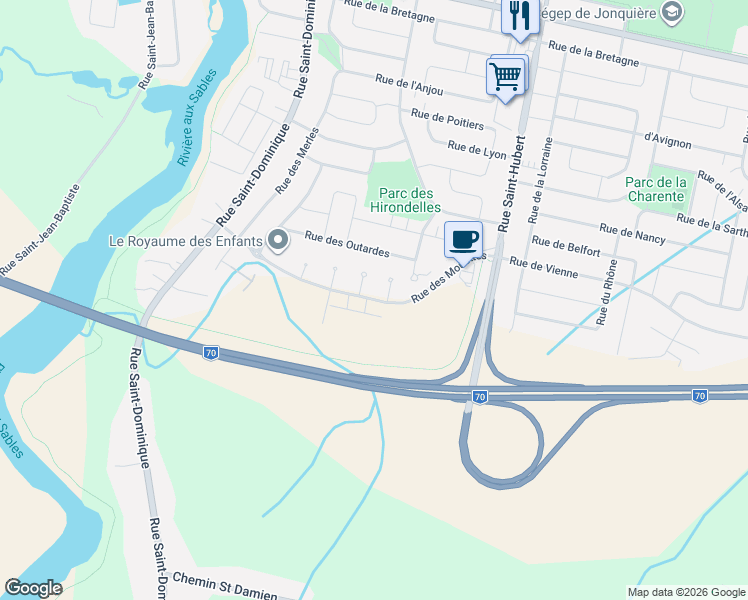 map of restaurants, bars, coffee shops, grocery stores, and more near 3977 Rue des Mouettes in Saguenay