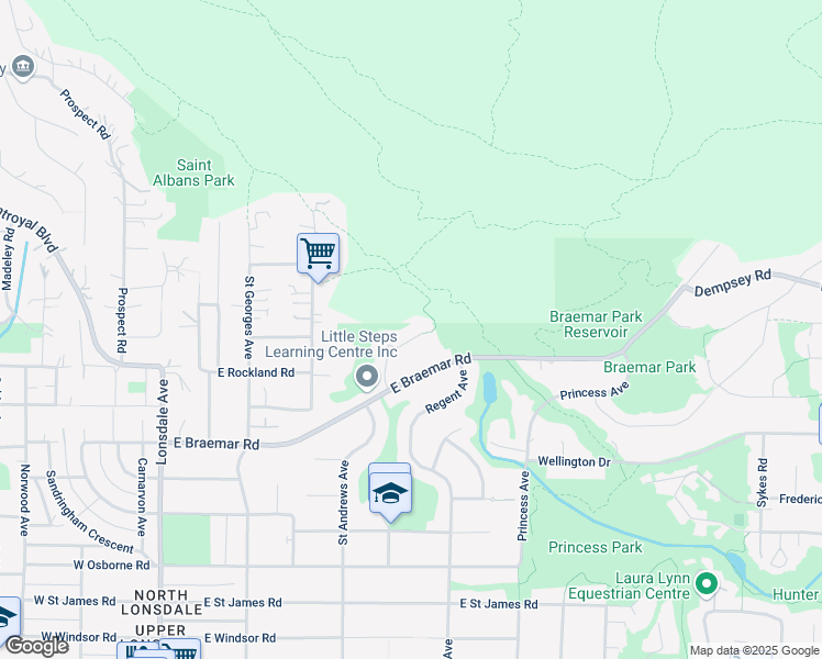 map of restaurants, bars, coffee shops, grocery stores, and more near 3965 Braemar Place in North Vancouver