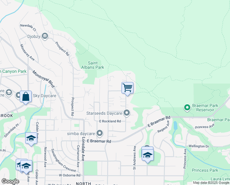 map of restaurants, bars, coffee shops, grocery stores, and more near 233 Wooddale Road in North Vancouver