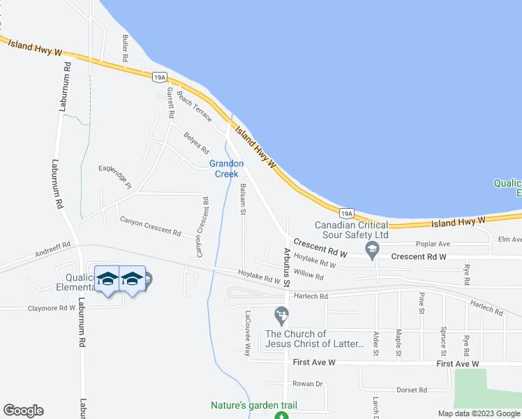map of restaurants, bars, coffee shops, grocery stores, and more near 556 Crescent Road West in Qualicum Beach