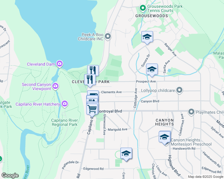 map of restaurants, bars, coffee shops, grocery stores, and more near 1076 Clements Avenue in North Vancouver